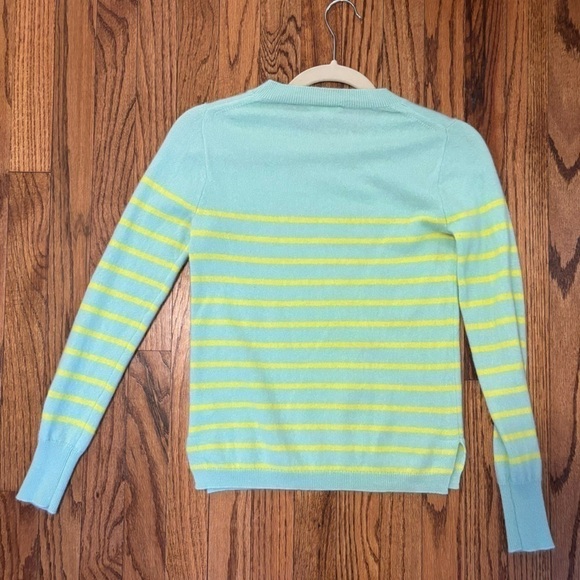 NWOT Women’s J. Crew striped cashmere crew neck sweater. XS. Light blue/yellow - Picture 2 of 4